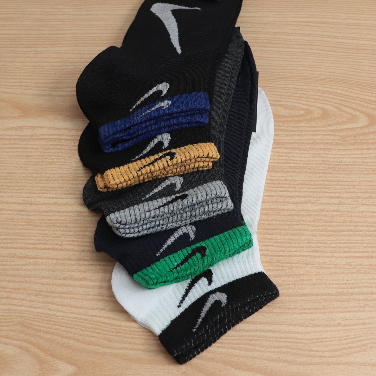 SKS078- NK BIG LOGO IMPORTED ANKLE SOCKS