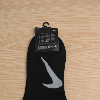 SKS078- NK BIG LOGO IMPORTED ANKLE SOCKS