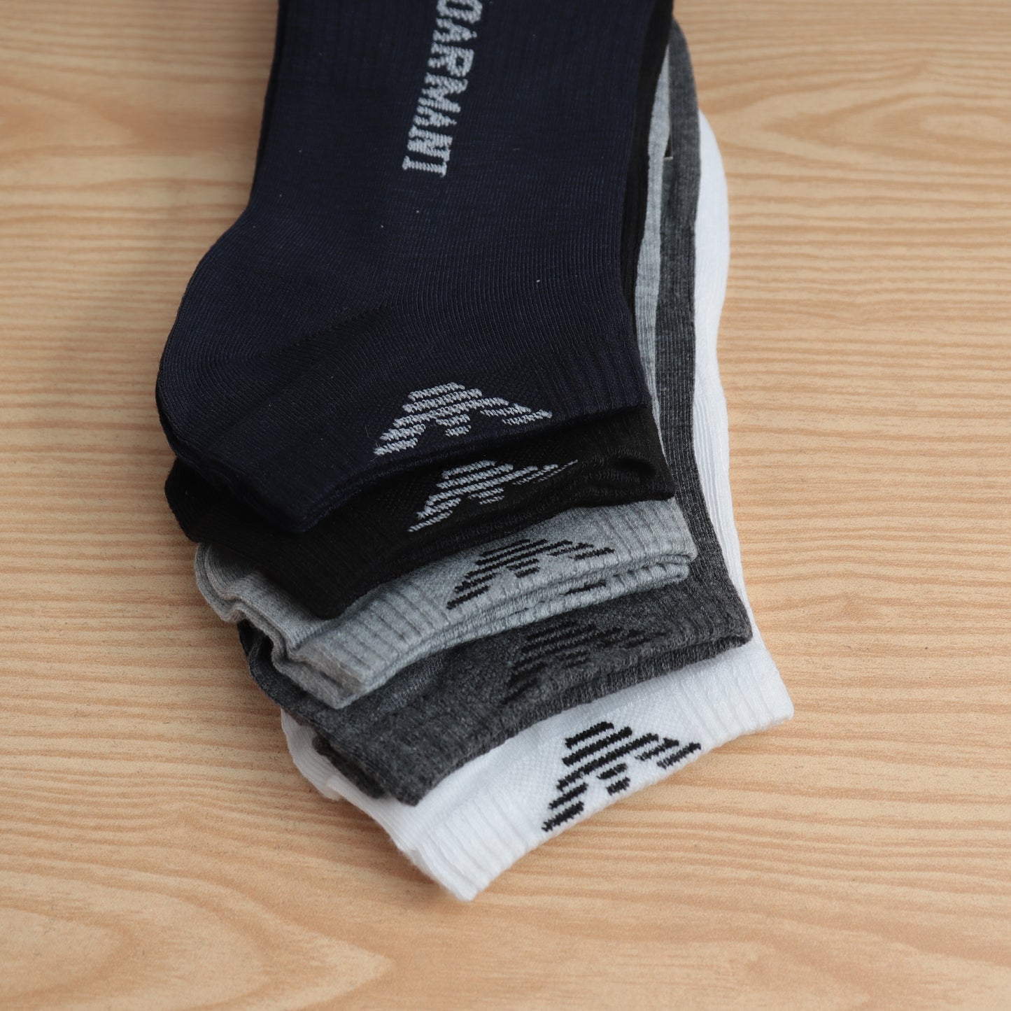 SKS076-EMPAR BASIC IMPORTED ANKLE SOCKS