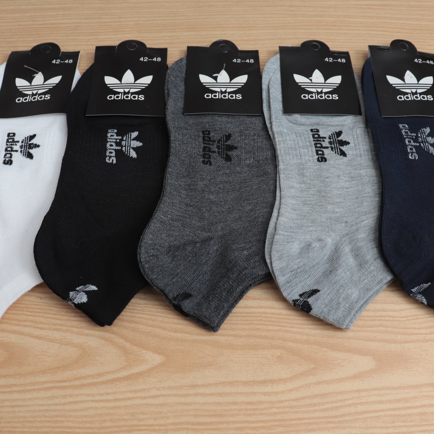 SKS077-ADS TREFOIL BASIC MPORTED ANKLE SOCKS